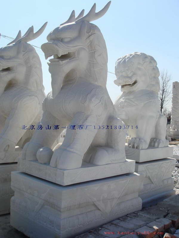 供应汉白玉麒麟 汉白玉雕刻